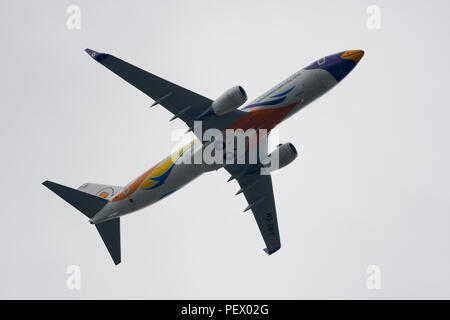 Bangkok, Thailand - 17. August 2018: Nok Air Boeing 737-86 J (WL) namens 'Nok Bussarakam" von Don Mueang International Airport (DMK). Stockfoto