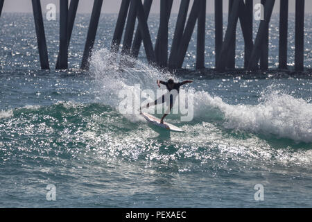 Kanoa Igarashi konkurrieren in der US Open des Surfens 2018 Stockfoto