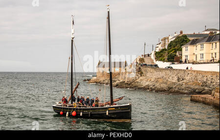 Porthleven Fischerboot Happy Return, Dies ist ein original 40 Cornish Lugger gebaut in Kittos Yard, Porthleven in 1904. Stockfoto