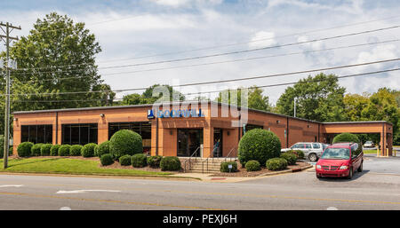 HICKORY, NC, USA-15 August 18: ein Goodwill Industries Store, eine gemeinnützige Handelskette Sparsamkeitspeichern, die in 16 Ländern. Stockfoto