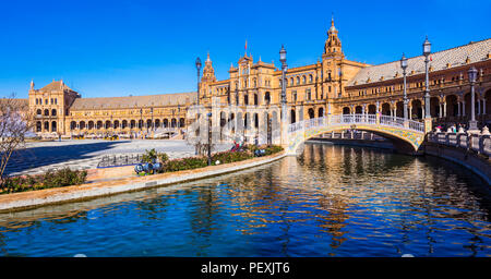 Schönen Plaza de Espana in Sivilla, Andalusien, Spanien. Stockfoto