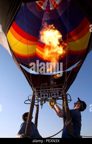 Heißluftballon vor dem take off, Albuquerque, New Mexico, USA Stockfoto