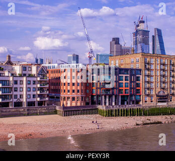 Ebbe in London auf der Themse Stockfoto