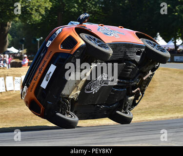 Terry Grant, auf zwei Rädern, Festival der Geschwindigkeit - das Silberne Jubiläum, Goodwood Festival der Geschwindigkeit, 2018, Motorsport, Automobile, Autos, Unterhaltung, Stockfoto