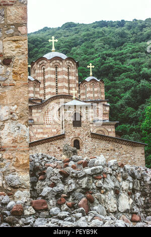 Kloster Ravanica; Ortodox Kirche, Stiftung des Fürsten Lazar von Serbien, im 14. Jahrhundert Stockfoto