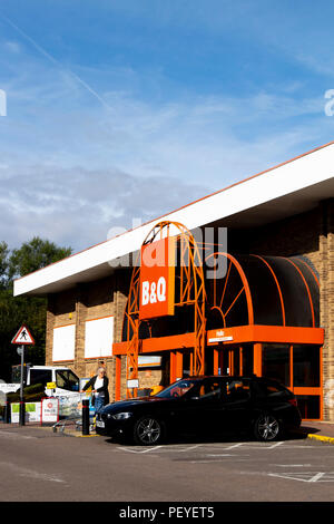 Eingang B und Q Store, eine britische multinationale DIY- und Handelsunternehmen mit Sitz in England Stockfoto