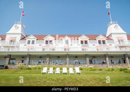 WINDERMERE, ON, Kanada - 21. Juli 2017: Die historische Windermere House an einem sonnigen Tag am Lake Rosseau. Stockfoto