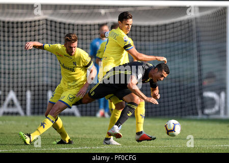 Cristiano Ronaldo Juventus, Mattia Bani, Perparim Hetemaj Chievo Verona 18-08-2018 Stadio Bentegodi Fußball Calcio Serie A 2018/2019 Chievo Verona - Juventus Foto Andrea Staccioli/Insidefoto Stockfoto