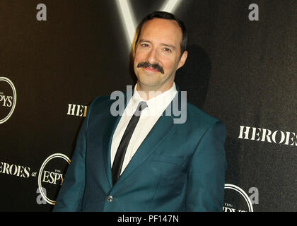 Helden an Der ESPYs Veranstaltung in City Market soziale Haus in Los Angeles, Kalifornien. Mit: Tony Hale Wo: Los Angeles, Kalifornien, Vereinigte Staaten, wenn: 18 Jun 2018 Credit: Adriana Barraza/WENN.com M. Stockfoto