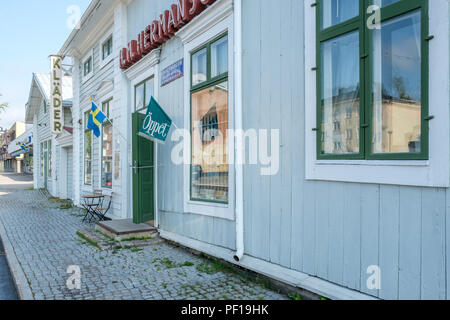 HM Hermanssons store in Haparanda, Schweden. Der Store, der einmal in Garn spezialisiert - färben und russische Pelze hat seit 1905 ausgeführt wurde. Stockfoto