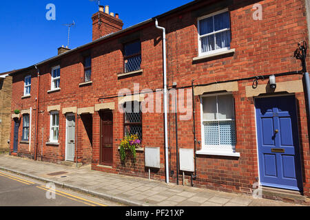 Zeile der Periode terrassierten Cottages im Deans Street, Oakham Rutland UK Stockfoto