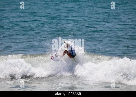 Pauline Ado konkurrieren in der US Open des Surfens 2018 Stockfoto