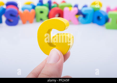 Schreiben cube von G Alphabet aus Holz Stockfoto