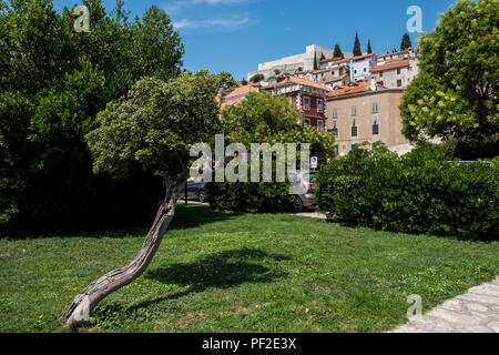 Sibenik, Kroatien - 6. Juli 2018 - Sibenik, Kroatien an einem sonnigen Tag. Stockfoto