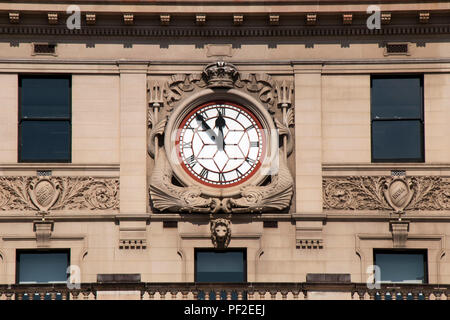 Sydney Australien, 6 Minuten zum Mittag am Zollhaus am Circular Quay Stockfoto