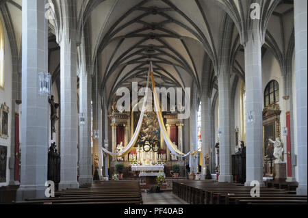 Innenansicht, stiftspfarrkirche St. Philipp und Jakob, Altötting, Landkreis Altötting, Oberbayern, Bayern, Deutschland, Europa | Innenansicht, Pfarrei eine Stockfoto