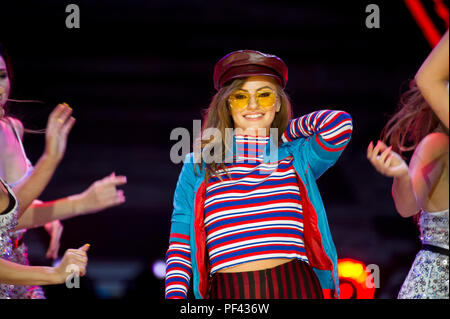 Alexandra Stan im Konzert an der Oberseite der oberen Sopot Festival 2018 in Opera Lesna (Forest Opera) in Sopot, Polen. Am 15. August 2018 © wojciech Strozyk/ Stockfoto