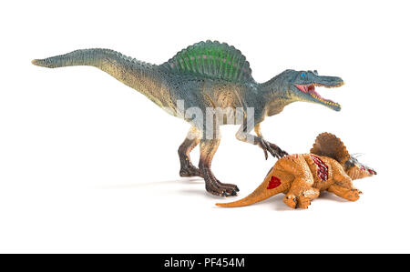 Spinosaurus mit einem triceratops Körper in der Nähe auf weißem Hintergrund Stockfoto