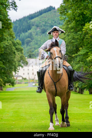 Abbildung: Reenactor Arran Johnston als Bonnie Prince Charlie Pressemitteilung 6/8/18 zur sofortigen Veröffentlichung Bonnie Prince Charlie ret Stockfoto