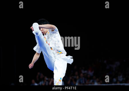 Jakarta, Indonesien. 19 Aug, 2018. Ren Sakamoto (JPN) Wushu: Männer Taolu Changquan an JIExpo Kemayoran Halle B während der 2018 Jakarta Palembang Asian Games in Jakarta, Indonesien. Credit: Naoki Morita/LBA SPORT/Alamy leben Nachrichten Stockfoto