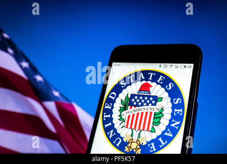 Kiew, Ukraine - August 19, 2018: Siegel der Senat der Vereinigten Staaten gesehen auf Smart Phone angezeigt. Stockfoto