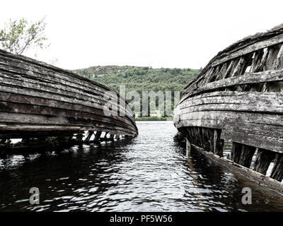 Verlassenen baufälligen Boote, Loch, Loch Ness, Schottland, Großbritannien Stockfoto