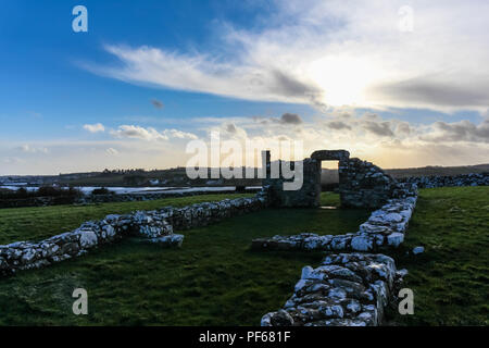 Alte Ruinen von Nendrum Kloster, Mahee Island, County Down, Nordirland. Stockfoto