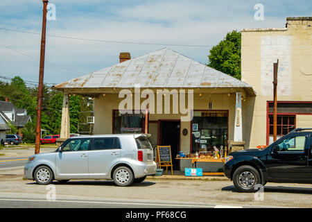 H F Chewning Markt und Deli, 9100 Courthouse Road, Spotsylvania County, Virginia Stockfoto