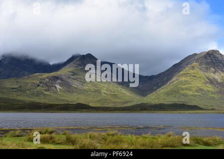 Blick auf Loch Slapin, Isle of Skye, Schottland Stockfoto