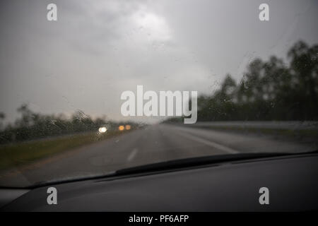 Fahren durch einen Sturm an I75 Stockfoto