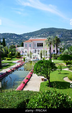 Grundstück und die Umgebung der Villa Ephrussi de Rothschild auf Cap Ferrat, Cote d'Azur, Frankreich Stockfoto