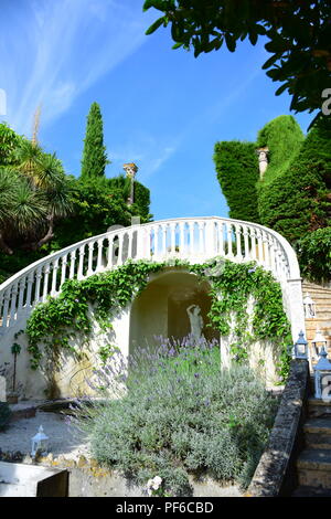 Grundstück und die Umgebung der Villa Ephrussi de Rothschild auf Cap Ferrat, Cote d'Azur, Frankreich Stockfoto