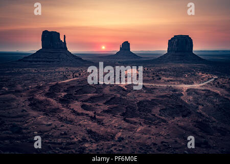 Sunrise, Monument Valley, Arizona Stockfoto