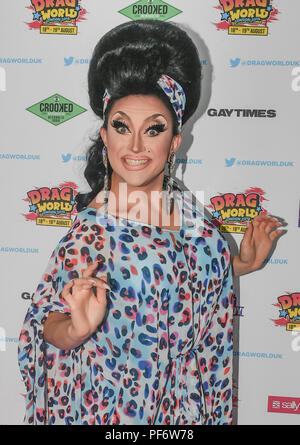 Olympia, London, UK. 19 August, 2018. Ziehen Sie die Welt 2018, Olympia, London. BenDeLaCreme an der Welt ziehen 2018, Olympia, London, Sonntag Credit gesehen: Jules Annan/Alamy leben Nachrichten Stockfoto