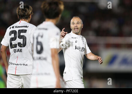 Shonan BMW Stadion Hiratsuka, Kanagawa, Japan. 19 Aug, 2018. Andres Iniesta (vissel), 19. August 2018 - Fußball: 2018 J1 Liga Match zwischen Shonan Bellmare 0-2 Vissel Kobe an Shonan BMW Stadion Hiratsuka, Kanagawa, Japan. Quelle: LBA/Alamy leben Nachrichten Stockfoto