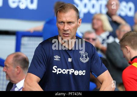 DUNCAN FERGUSON FC Everton TRAINER FC Everton V SOUTHAMPTON FC, Premier League Goodison Park, Everton, ENGLAND 18 August 2018 GBC 11041 streng redaktionelle Verwendung. Wenn der Spieler/Spieler in diesem Bild dargestellt ist/Spielen für einen englischen Club oder das England National Team. Dann ist dieses Bild darf nur für redaktionelle Zwecke verwendet werden. Keine kommerzielle Nutzung. Folgende Verwendungen sind auch dann eingeschränkt, wenn in einem redaktionellen Kontext: Verwendung in Verbindung mit oder als Teil eines nicht autorisierten Audio-, Video-, Daten-, Spielpläne, Verein/liga Logos, Wetten, Spiele oder eine "Live"-Diensten. Auch Restr Stockfoto