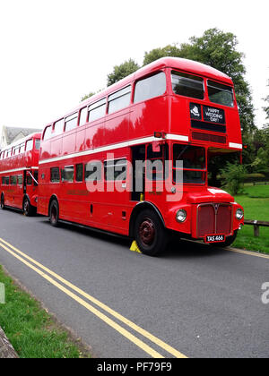 Vollständige Ansicht des Londoner Routemaster roten Bus Stockfoto