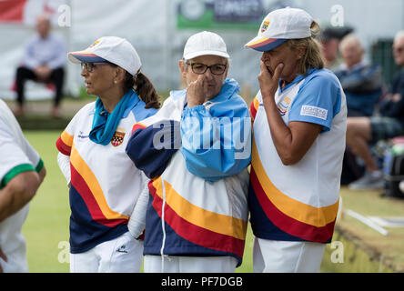 Spieler mit einer Diskussion in der dreiergruppen Finale bei der nationalen Frauen Lawn Bowls Meisterschaften, Leamington Spa, Großbritannien Stockfoto