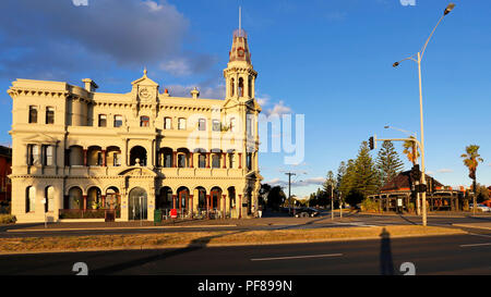 Historische Hotel Victoria (1888) an Kerferd Road, St Kilda, Melbourne Stockfoto