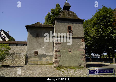 Alte Stadtmauer an Letziplatz, Basel, Schweiz. Stockfoto