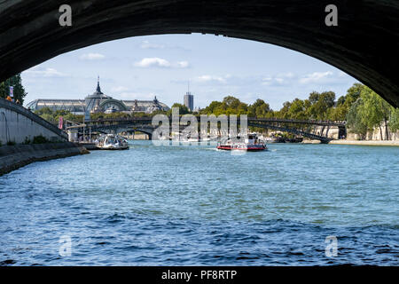 Blick von der Pont Royal - Paris Stockfoto