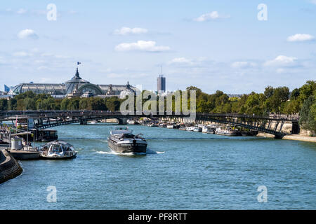 Blick von der Pont Royal - Paris Stockfoto