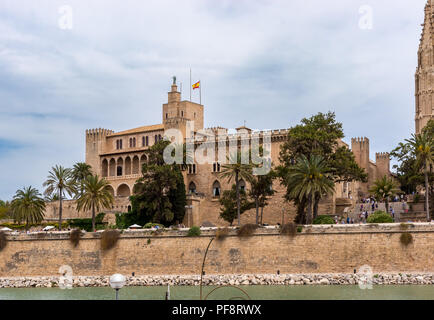 Almudaina-palast in Palma de Mallorca, Balearen, Spanien Stockfoto