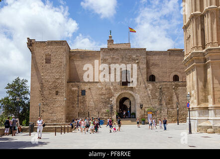 Almudaina-palast in Palma de Mallorca, Balearen, Spanien Stockfoto