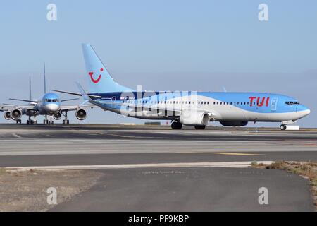 TUI Airlines UK Boeing 737-800 (W) G - TAWJ Stockfoto