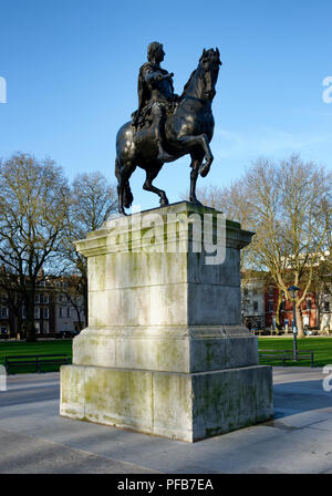 1736 William III Statue von John Michael Rysbrack Queen Square, Bristol Stockfoto