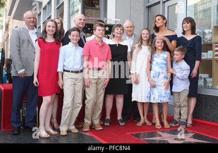 Hollywood, Kalifornien, USA. 20 Aug, 2018. 20. August 2018 - Hollywood, Kalifornien - William John Garner, Violet Affleck, Samuel Affleck, Jennifer Garner, Seraphina Affleck, Susannah Kay Garner Tischler und Melissa Garner Wylie. Jennifer Garner geehrt mit Stern auf dem Hollywood Walk of Fame. Photo Credit: Faye Sadou/AdMedia Credit: Faye Sadou/AdMedia/ZUMA Draht/Alamy leben Nachrichten Stockfoto