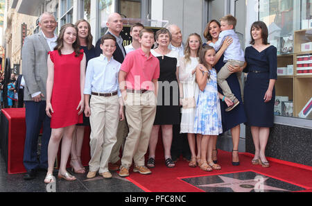 Hollywood, Kalifornien, USA. 20 Aug, 2018. 20. August 2018 - Hollywood, Kalifornien - William John Garner, Violet Affleck, Samuel Affleck, Jennifer Garner, Seraphina Affleck, Susannah Kay Garner Tischler und Melissa Garner Wylie. Jennifer Garner geehrt mit Stern auf dem Hollywood Walk of Fame. Photo Credit: Faye Sadou/AdMedia Credit: Faye Sadou/AdMedia/ZUMA Draht/Alamy leben Nachrichten Stockfoto