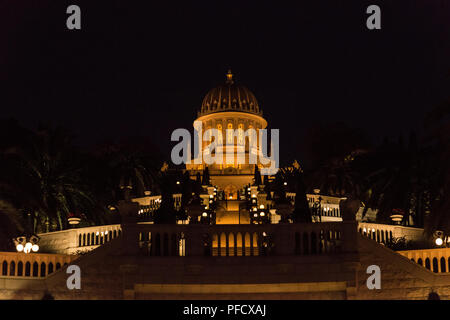 Bahai Gärten in der Nacht in Haifa, Israel Stockfoto