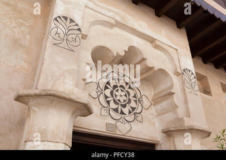 Al Fahidi im Historischen Viertel, auch als Al Bastakiya, in Dubai, Vereinigte Arabische Emirate bekannt. Stockfoto